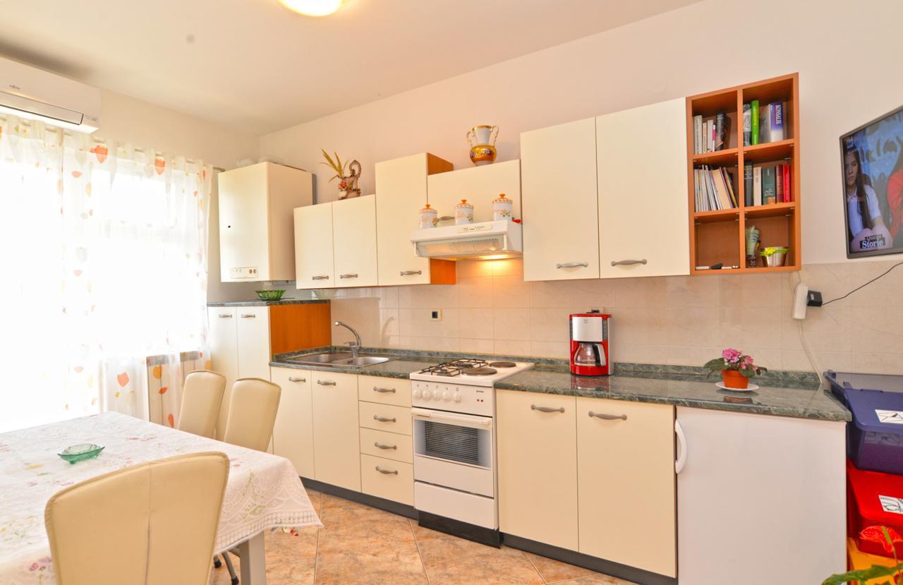 Apartment Ljiljana 1553 Novigrad  Exterior photo