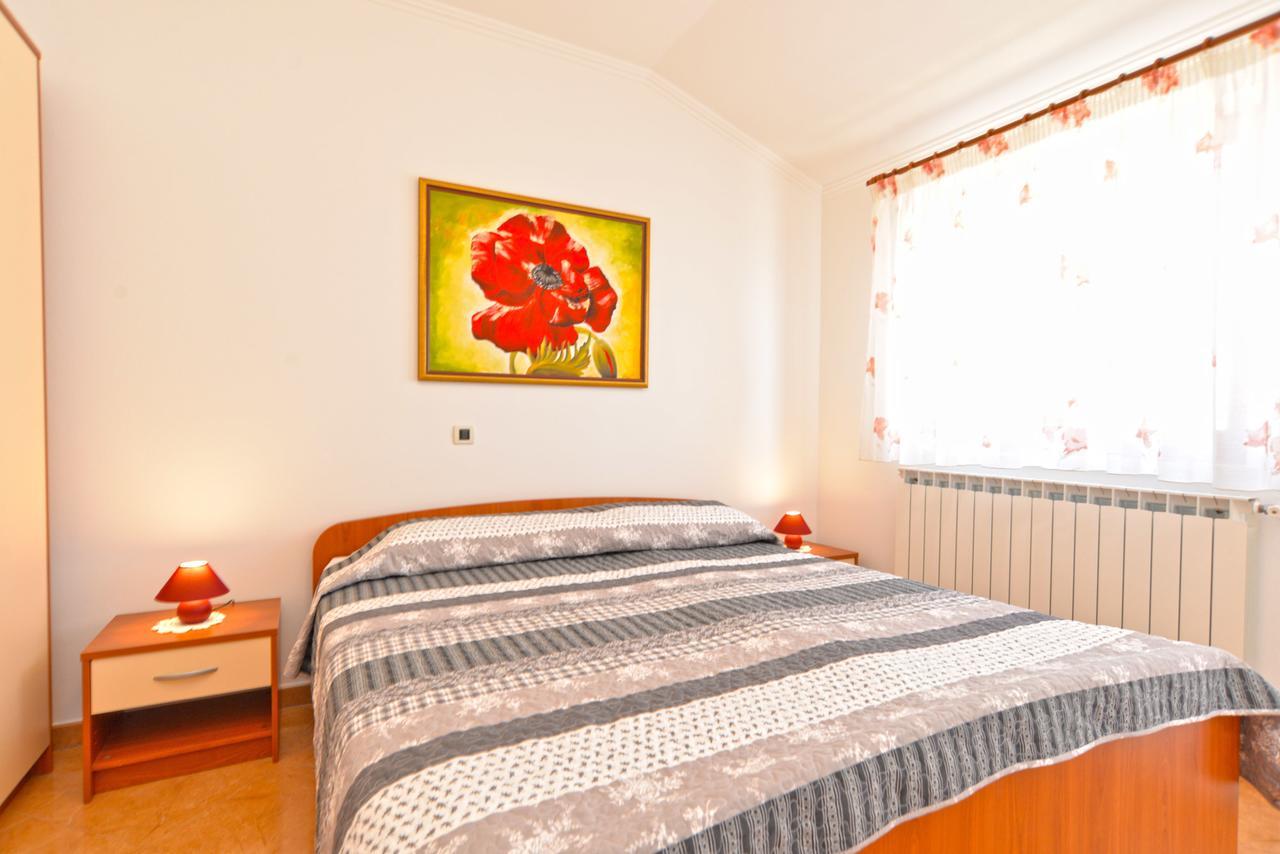 Apartment Ljiljana 1553 Novigrad  Exterior photo