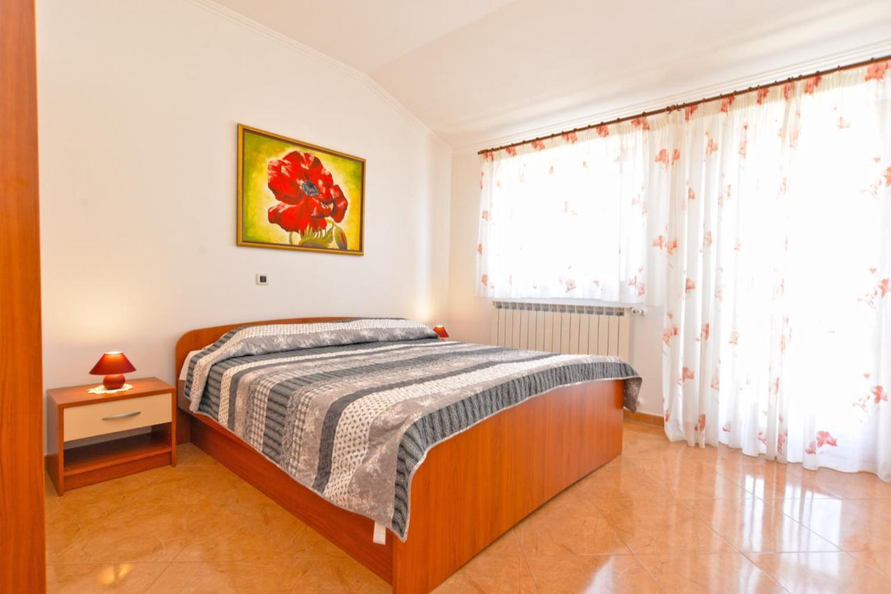 Apartment Ljiljana 1553 Novigrad  Exterior photo
